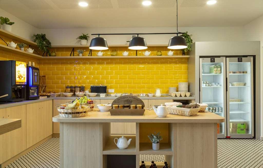 Appart Hotel Odalys City Le Havre Centre レストラン 写真